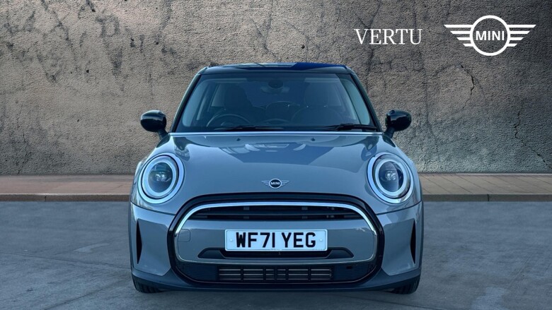 MINI Hatchback 1.5 Cooper Classic 5dr Auto Petrol Hatchback